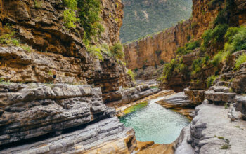 Adventure-to-Paradise-Valley-–-RENT-GO-TRAVEL